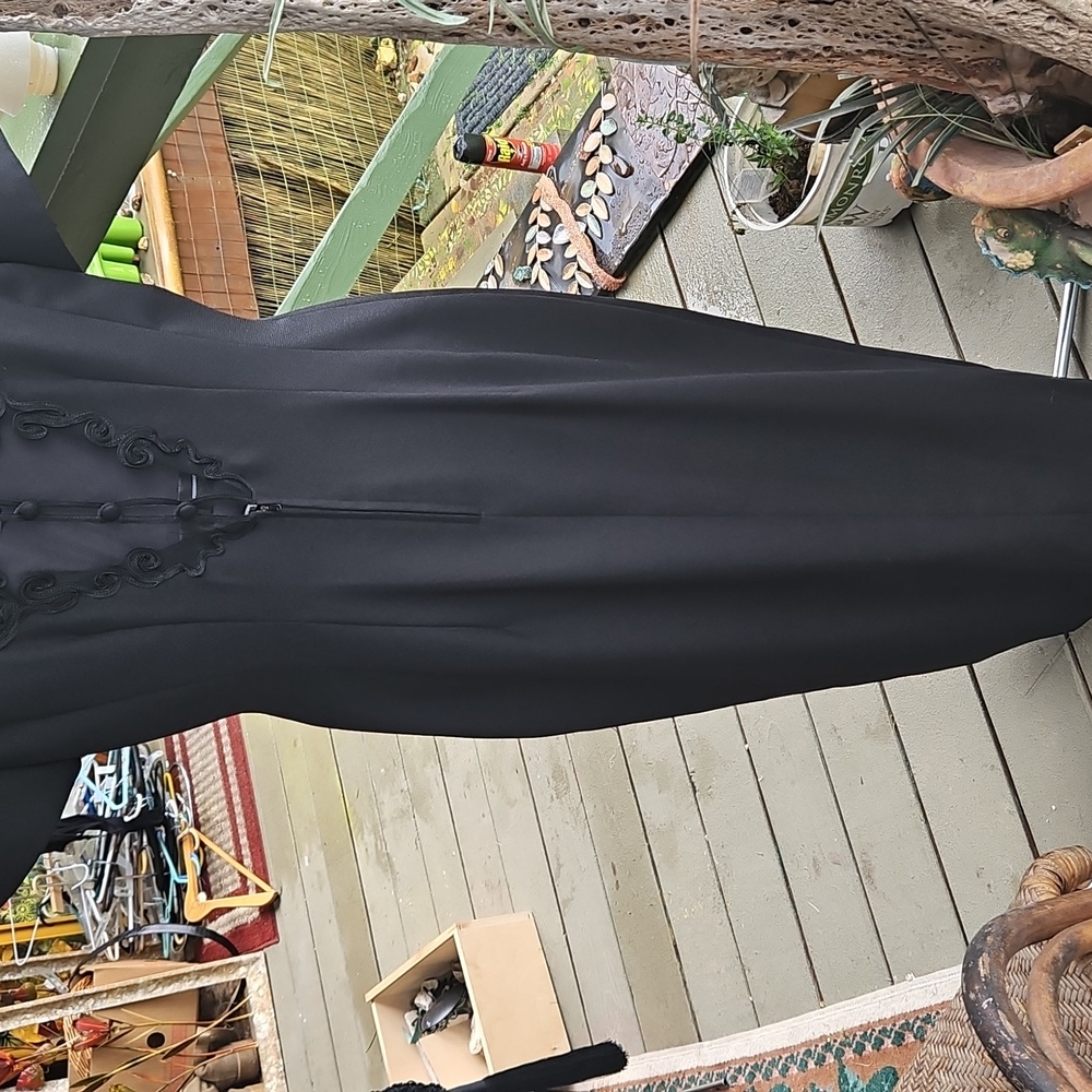 Maggy London Black Sheath Dress with Dolman Sleeves - Picture 3 of 5